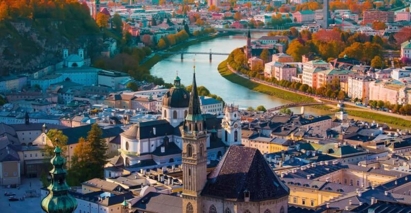 Private tour from Salzburg to Vienna and back in English - Transportation and Group Size