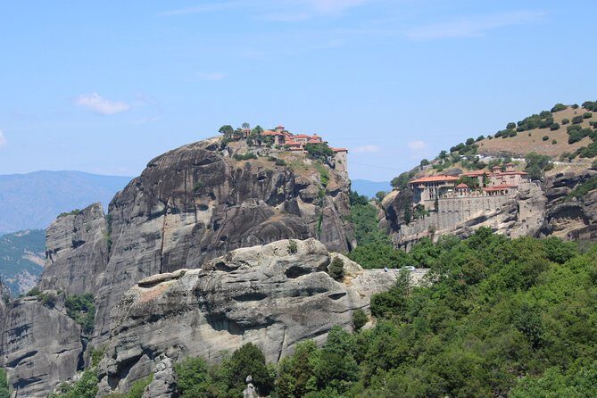 Private tour from Thessaloniki to Meteora - FAQ