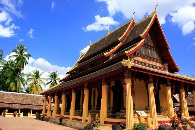 Private Tour: Full-day Vientiane's Must-See Sights and River Sunset with Lunch - Exploring Vientiane’s Must-See Sights in Comfort