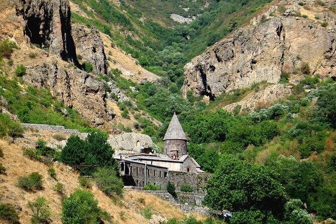 Private tour: Garni, Geghard, Symphony of Stones - FAQ
