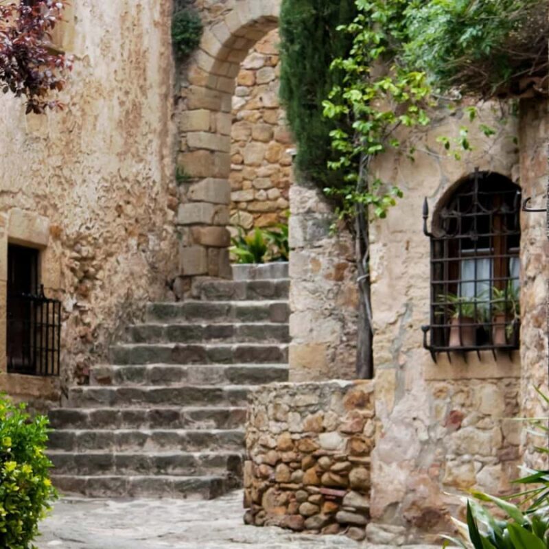 Private Tour Girona & Tossa de Mar from Barcelona - An In-Depth Look at the Tour