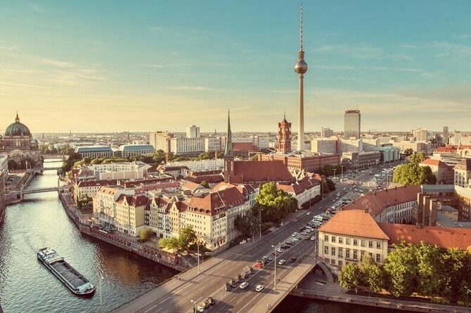 Private Tour Guide Berlin with a Local: Kickstart your Trip, Personalized - What You Can Expect
