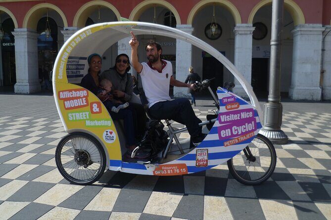 Private tour guide of Nice in electric taxibikes - The Experience of the Guide