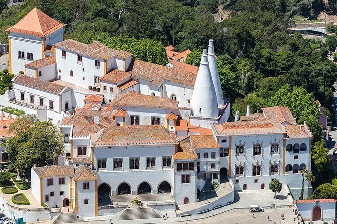 Private tour half day Sintra-Cabo Roca-Cascais-Portuguese Riviera - FAQ