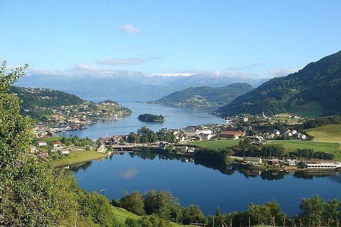 Private tour - Hardangerfjord, Voss Gondola & 4 Great Waterfalls - FAQ
