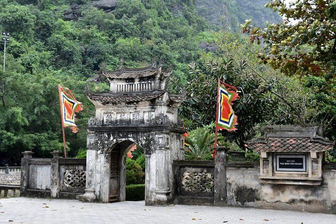 Private Tour: Hoa Lu and Tam Coc Boat and Bike Day Trip from Hanoi - Final Thoughts: Who Should Consider This Tour?