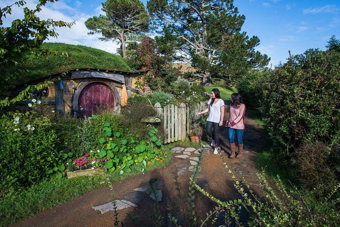 Private Tour - Hobbiton Movie Set & Te Puia (Rotorua) - FAQ