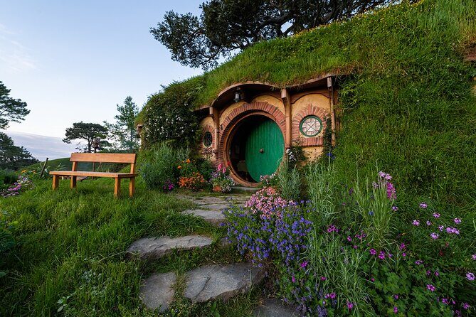 Private Tour: Hobbiton & Waitomo Glowworm Cave Experience - Final thoughts