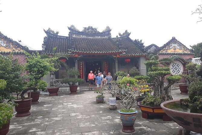 Private tour Hoi An Coconut basket boat ride and Ancient town - FAQ