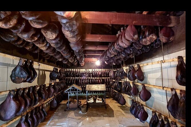 Private tour: Homemade food and wine tasting at my family home - FAQ