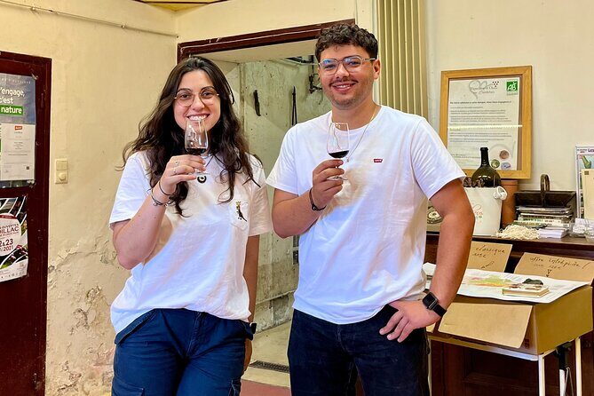 Private Tour in 2cv in the Vineyards with Tasting and Picnic - FAQs