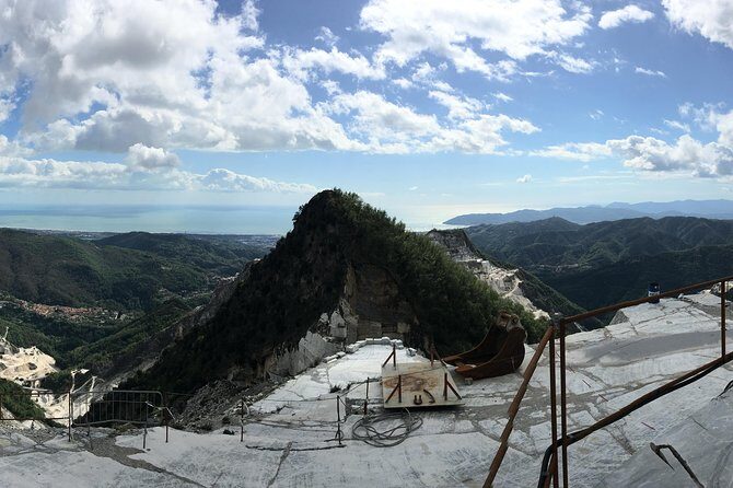 PRIVATE tour in Carrara marble quarries with 4x4 vehicles - Private Carrara Marble Quarries Tour with 4x4 Vehicles: An Authentic and Fascinating Experience