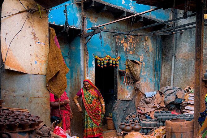 Private Tour in Mumbai Slum with Sightseeing - Exploring the Full Itinerary