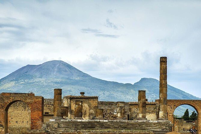 Private Tour in Pompeii with Wine and Lunch option on Vesuvius - Authentic Insights from Travelers