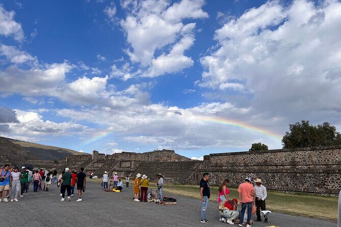 Private Tour in Teotihuacan Pyramids with 2025 New Car - The Sum Up: Who Should Consider This Experience
