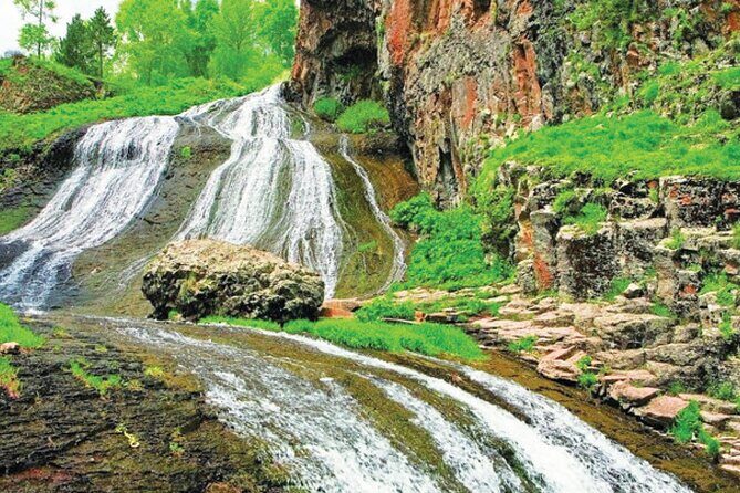 Private tour Jermuk, waterfall, Tatev Monastery and TaTev Ropeway - Frequently Asked Questions