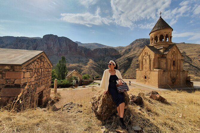 Private tour: Khor Virap, Noravank monasteries,Winery, Birds Cave - Key Points