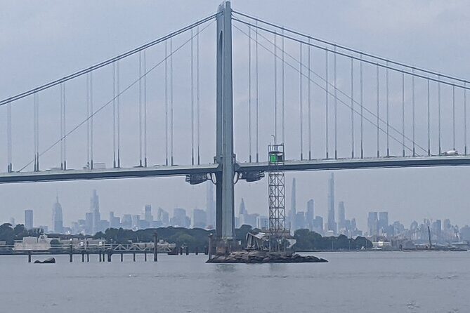 Private tour LI Sound to East River to the Statue of Liberty - Discovering a Different Side of New York City