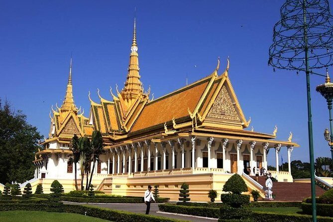 Private Tour: Luang Prabang Sightseeing Day Tour Including Royal Palace - The Sum Up