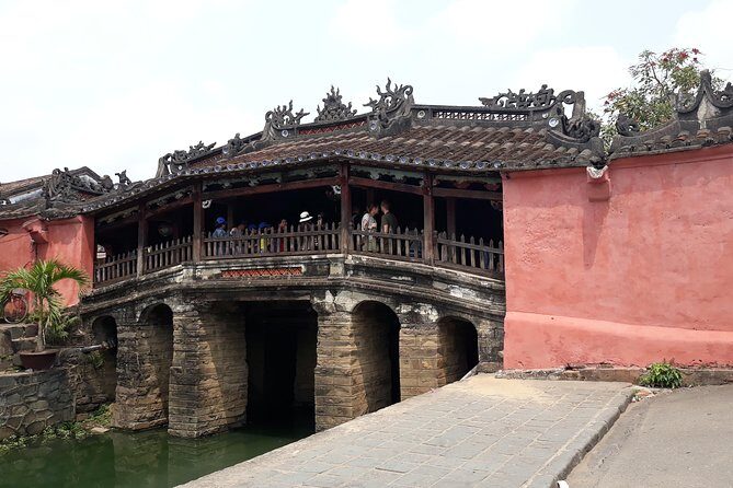 PRIVATE TOUR Marble Mountains-Hoi An Old town-Night Market-Boat - Authentic Experiences Highlighted by Reviewers