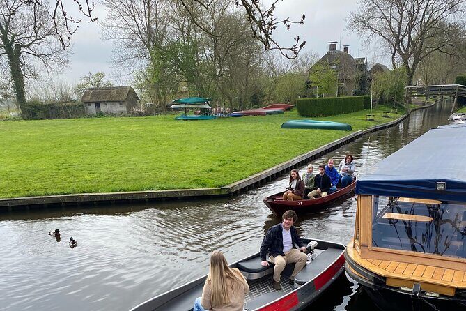 Private tour (max 3 per) to Giethoorn & Canal ride from Amsterdam - Authentic Insights from Reviewers