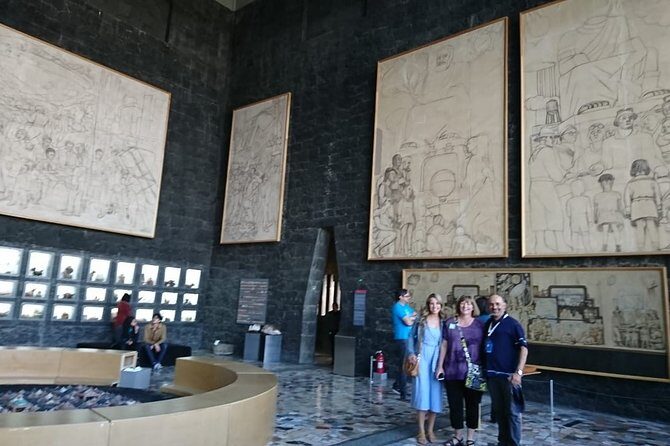 Private Tour: Museum of Anthropology and Chapultepec Castle. - FAQ