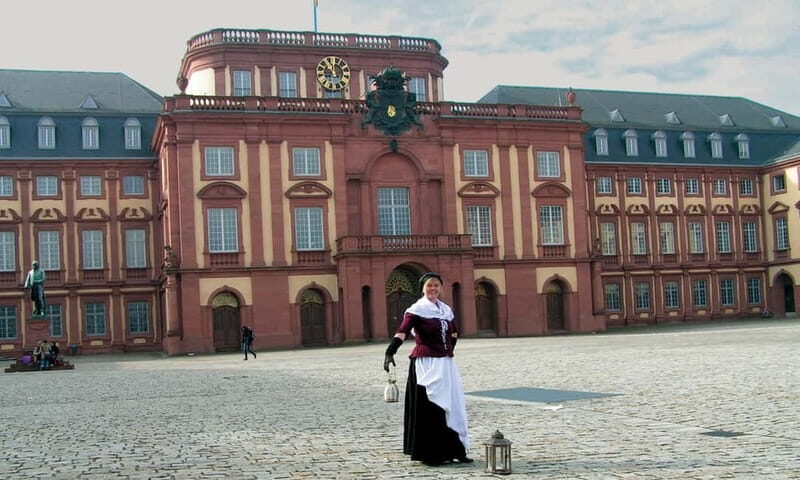 Private tour: Night watchman of Mannheim - city tour in costume - Introduction