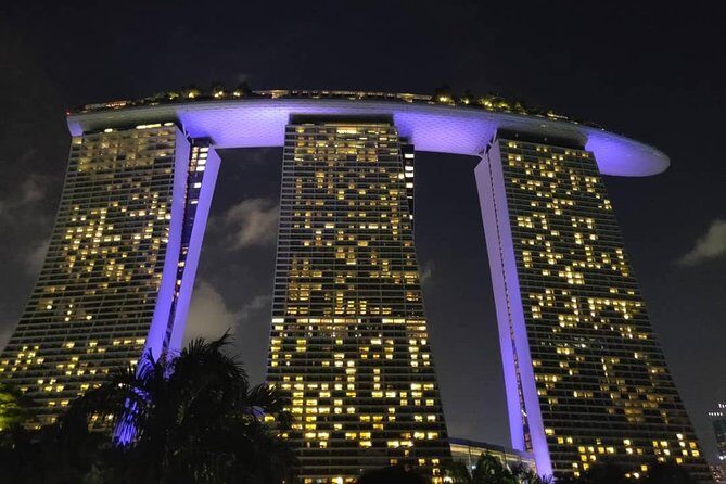 Private Tour: Nighttime Sightseeing with River Cruise - FAQ