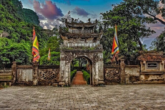 Private Tour NINH BINH Tam Coc Bich Dong Thai Vi 1-day From Hanoi - A Complete Breakdown of the Day