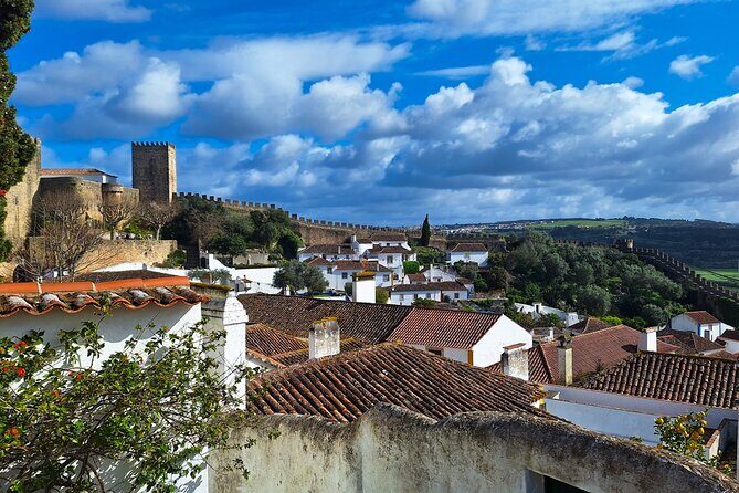 Private Tour Obidos and Nazare with Family Winery from Lisbon - FAQ