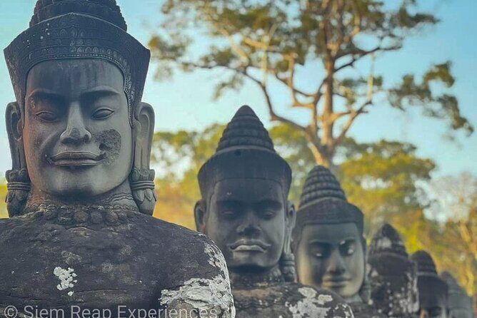 Private Tour of Angkor Wat and Floating Village - Detailed Review of the Tour Experience