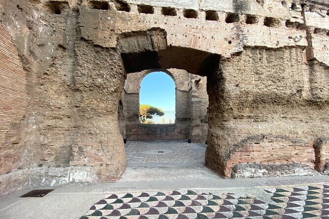 Private Tour of Caracalla Baths and Circus Maximus - Stepping onto the Grounds of Circus Maximus: Rome’s Legendary Arena