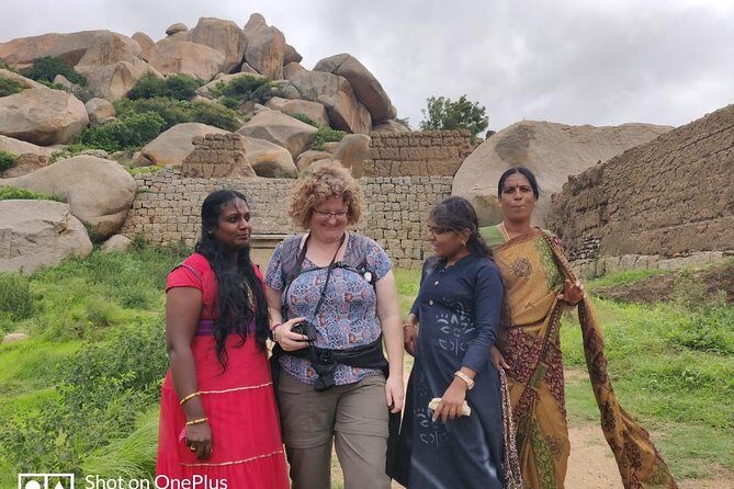 Private tour of Chitradurga fort from Bangalore in car with guide and lunch - Key Points