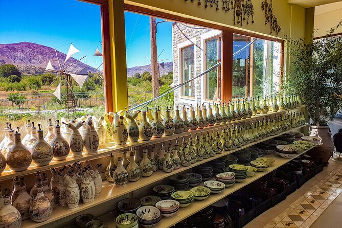 Private Tour of Crete with Knossos Palace and Lassithi Plateau - Culinary Delights: Traditional Taverna in Lassithi Plateau