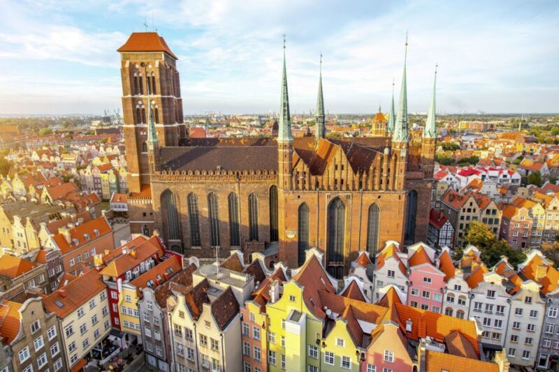 Private Tour of Gdansk Old Town for Kids and Families - Deepening the Experience with the 3-Hour Tour