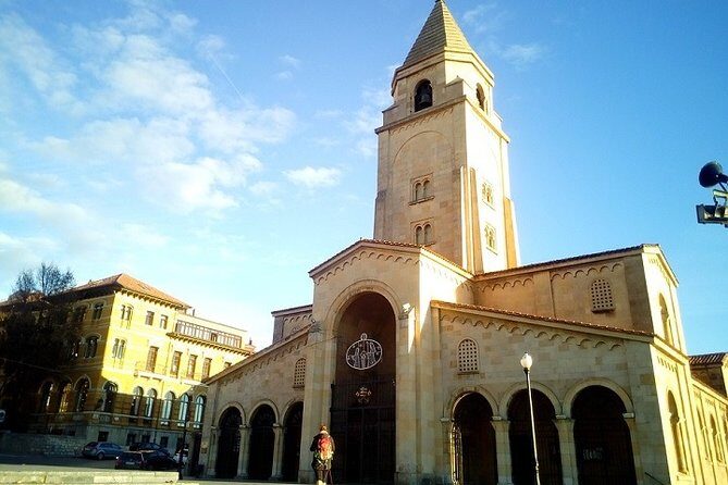 Private Tour of Gijon City and Villaviciosa - Who Should Book This Tour?