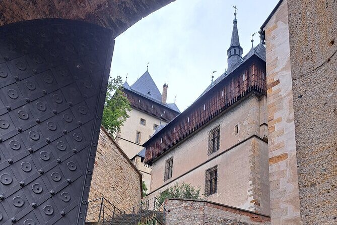 Private Tour of Karltejn Castle with Admission Ticket Included - An In-Depth Look at the Tour Experience