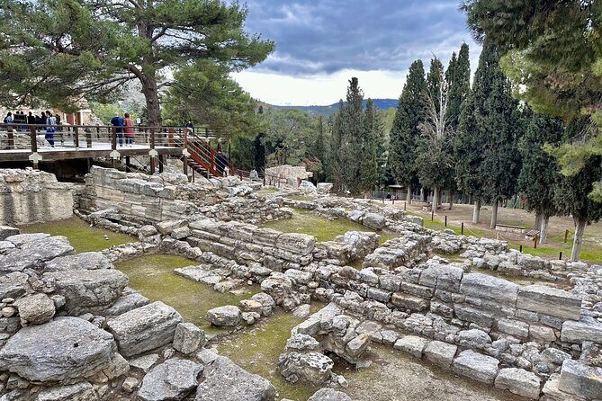 Private Tour of Knossos, Archaeological Museum & Heraklion Town - Who Is This Tour Best For?