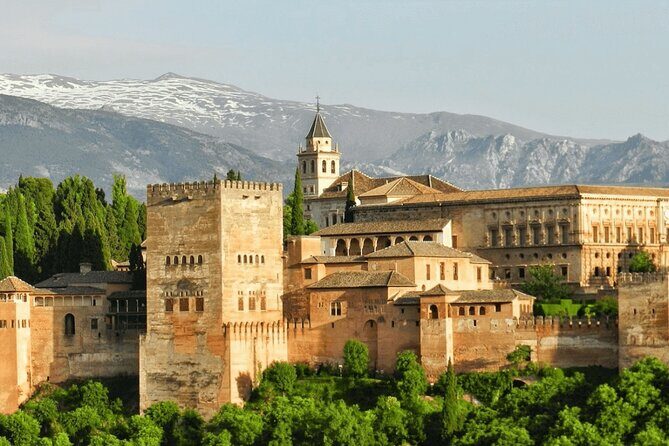Private Tour of La Alhambra de Granada (includes tickets) - Key Points