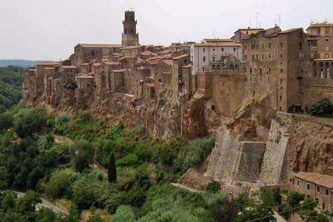 Private tour of Pitigliano and Etruscan cave routes - A Closer Look at the Tour Itinerary