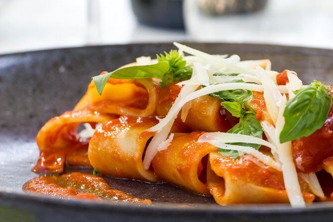 Private tour of Pompeii Ruins + Organic Wine and Lunch tasting - The Vineyard: Bosch de Medici Winery