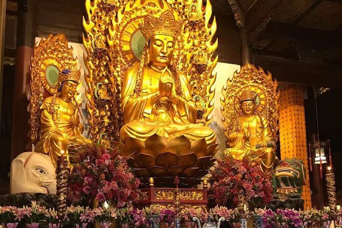 Private Tour of Shanghai City Highlights and Zhujiajiao Ancient Town with Lunch - FAQ