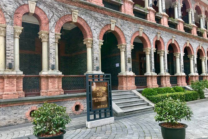 Private Tour of Shanghai Museum Former French Concession and shanghai Tower - Dive Into Shanghai’s Historic and Modern Heart