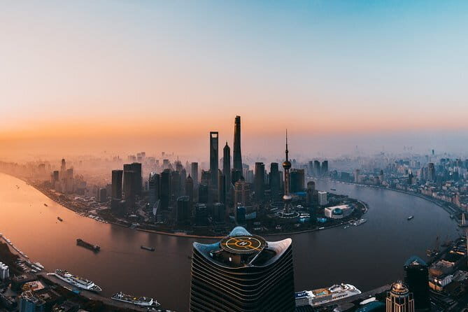 Private Tour of Shanghai Ocean Aquarium Yu Garden and Oriental Pearl Tower - Who Would Love This Tour?