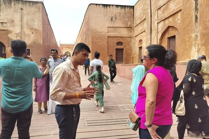 Private Tour of Taj Mahal, Agra Fort & Baby Taj with Agra Pick-up - First Stop: The Taj Mahal at Sunrise