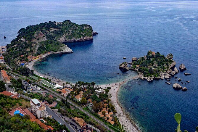 Private tour of Taormina, Castelmola, Isola bella for small groups - The Transport and Comfort Factor