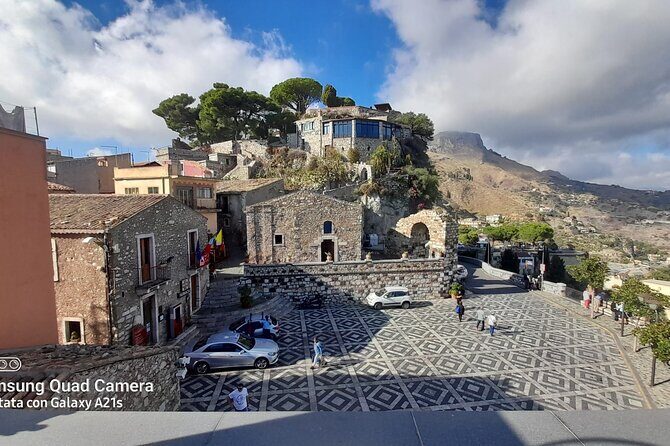 Private tour of Taormina, Castelmola, Isola bella for small groups - FAQ