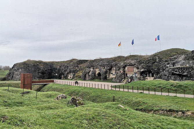 Private tour of the battlefields of Verdun from Paris in Van (2/7 travelers) - Frequently Asked Questions