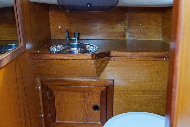 Private tour of the island of Ischia on a Fratelli Aprea gozzo - The Sum Up