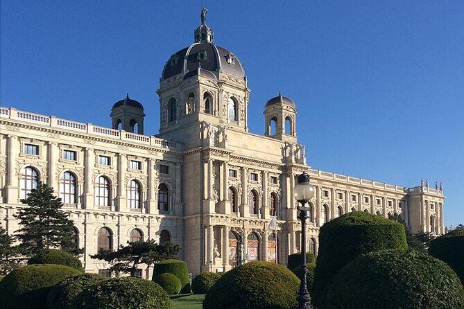 Private Tour of the Kunsthistorisches Museum: Secrets of Masterpieces | Tickets included - Frequently Asked Questions
